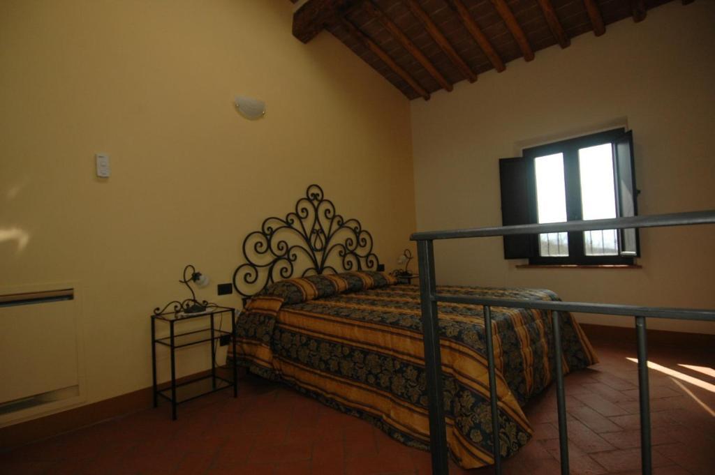 La Fornace Di San Galgano Villa Frosini Rum bild